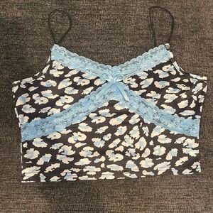 size small, SHEIN cropped tank top